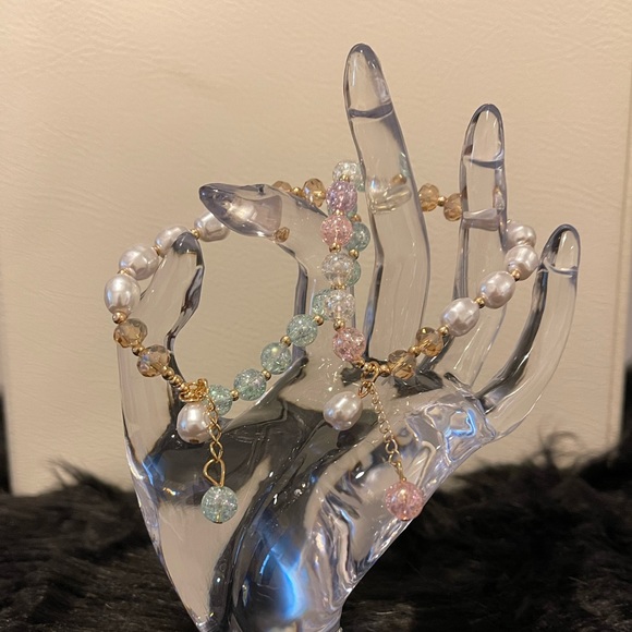 Beautiful 2 Piece Crystal Decor Beaded Bracelet - Picture 2 of 3